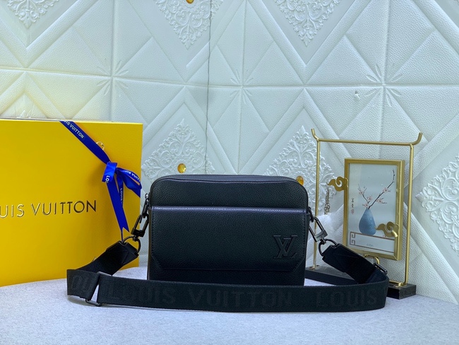 Louis Vuitton Fastline Messenger Bag Code: M22482
