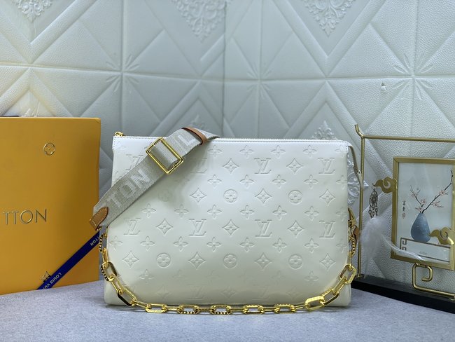 Louis Vuitton Coussin Medium Bag Code: M57783