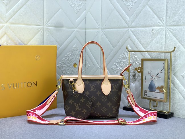 Louis Vuitton Neverfull Bb Handbag Code: M46705