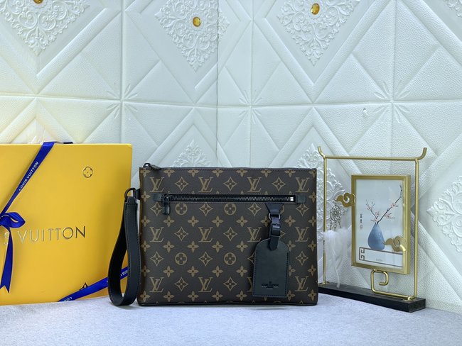 Louis Vuitton Ipad Clutch Code: M40504
