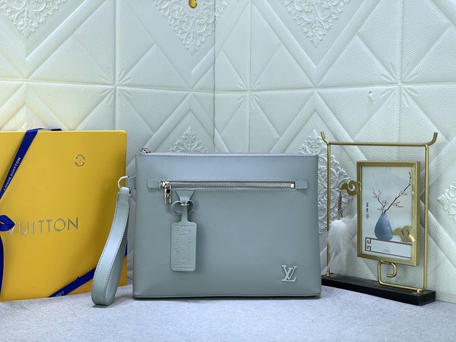 Louis Vuitton Ipad Clutch Code: M40504