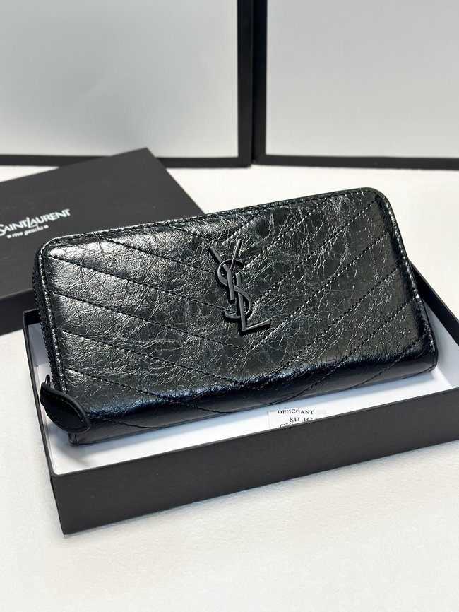 Yves Saint Laurent Zip Wallet 