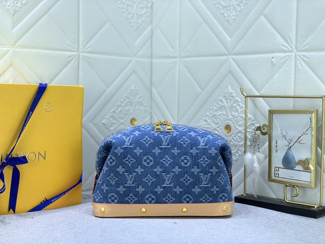 Louis Vuitton Denim Denim Cosmetic Bag Series Code: M24317