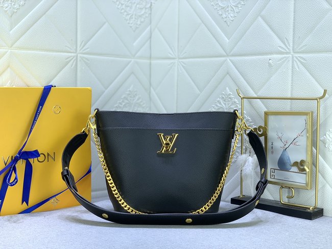 Louis Vuitton Grained Cow Leather Crossbody Bag Code: M24006 M24638