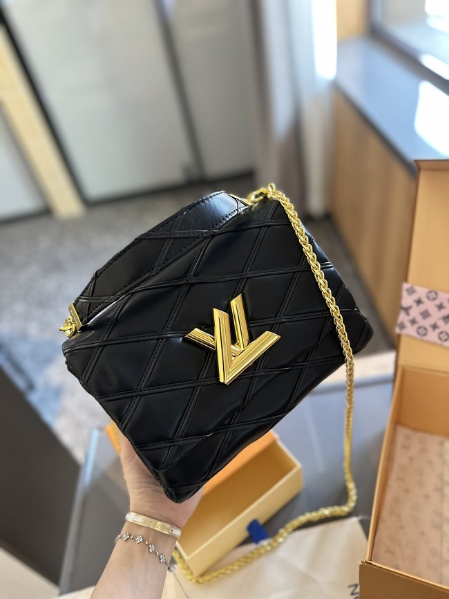 Louis Vuitton Diamond Chain Bag 