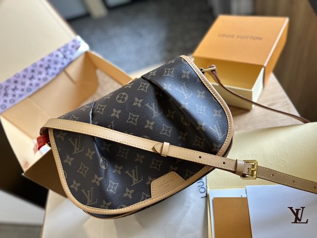 Louis Vuitton Vintage Saddle Bag 