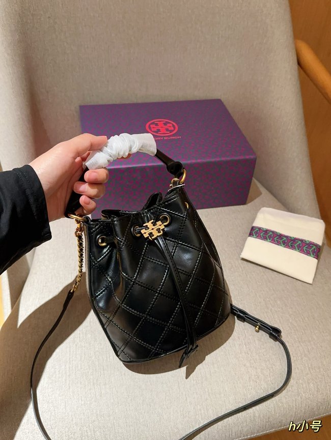 Tory Burch Fleming Bucket Bag 