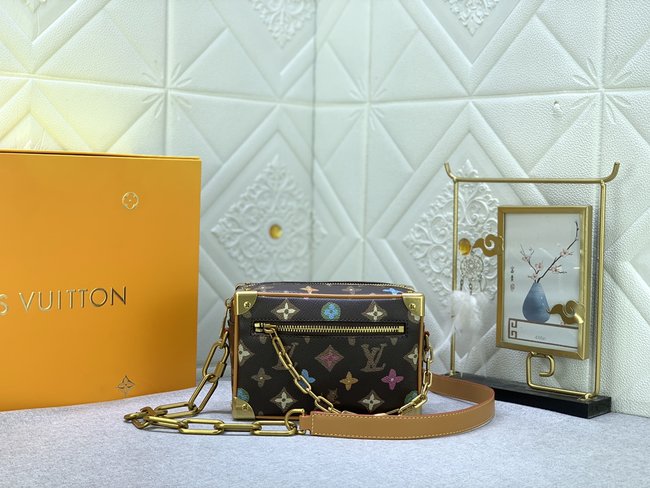 Louis Vuitton Mini Soft Trunk Chain Bag Code: M25132
