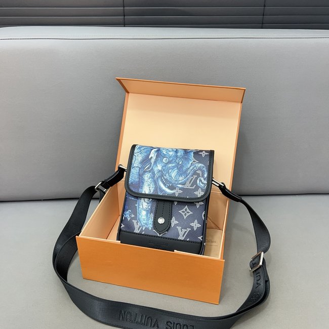 Louis Vuitton Messenger Zoo Series Mobile Phone Bag 
