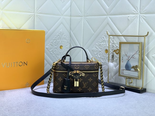 Louis Vuitton Vanity Chain Pouch Handbag Code: M47125