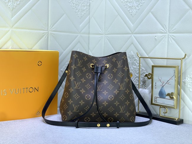 Louis Vuitton Néonoé Bucket Bag Code: M44022