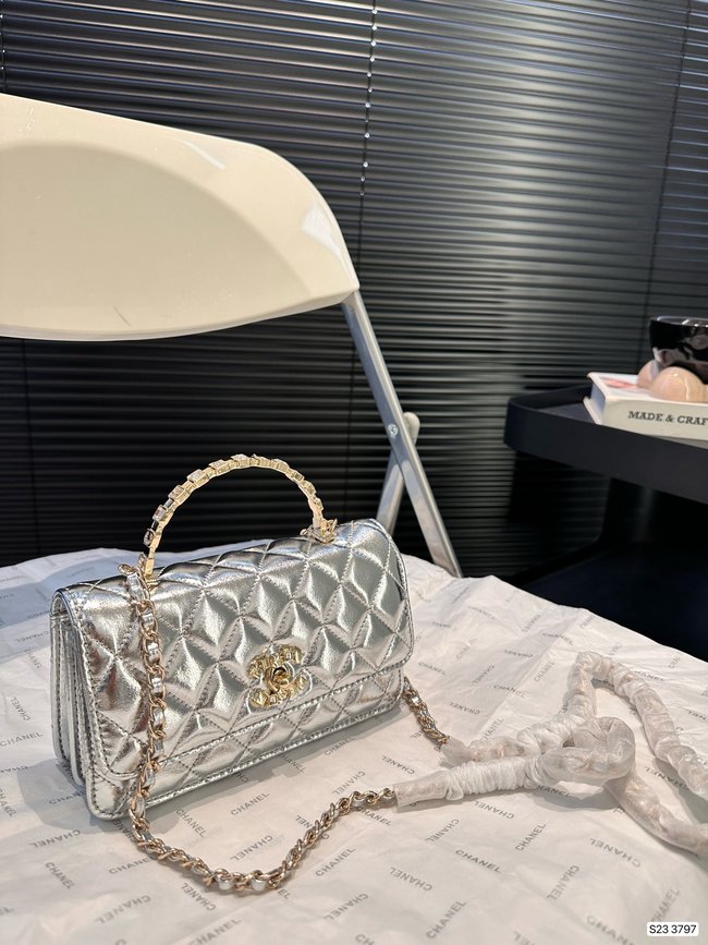Chanel Diamond-Encrusted Crossbody Bag Code: 3797