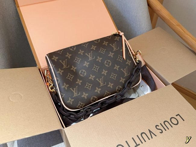 Louis Vuitton Toiletry Bag Cosmetic Bag 