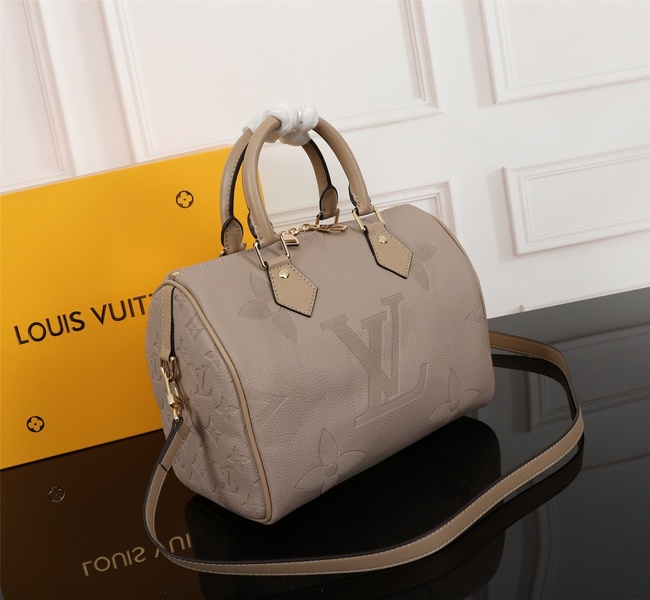 Louis Vuitton Speedy 30 Handbag Code: M403913